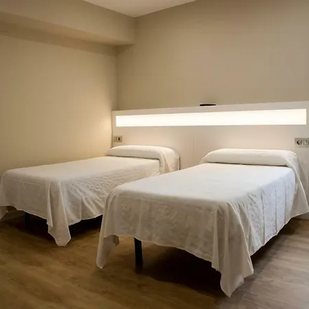 Casa Canosa Pensión 3*